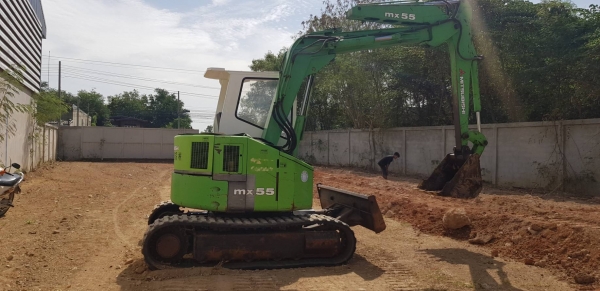 รถขุดขนาด 5.5 ตัน Mitsubishi MX 55 เครื่องยนต์มิตซูบิชิ k4n ปั๊มนิ้ว ระบบทำงานไว offset boom สามารถสไลด์ซ้ายขวาได้ เก่าญี่ปุ่นแท้ยังไม่เคยใช้งานในเมืองไทยราคา 365,000 บาท โทรสอบถามได้ที่เบอร์ 081-8416818, 092-9938255 หรือ ติดต่อสอบถามได้ที่  กดไปที่ล
