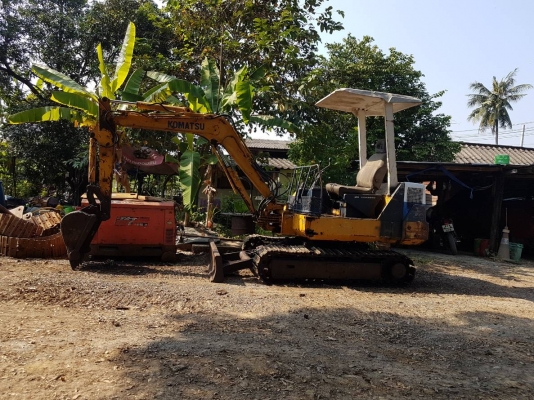 ขายKOMATSU PC20-6 รถพร้อมใช้งาน เครื่องดี รถทำงานได้ปกติ ราคา149000 ต่อรองได้โทร0616613023แพรว
