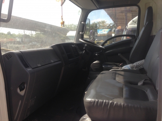 ขายด่วน 6 ล้อ ISUZU NPR 150 แรง ปี 55 สภาพพร้อมใช้