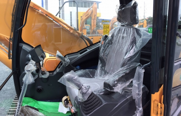 ขายรถแบคโฮ ขนาด20ตัน ขายรถแบคโฮ ขนาด20ตัน