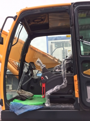 ขายรถแบคโฮ ขนาด20ตัน ขายรถแบคโฮ ขนาด20ตัน