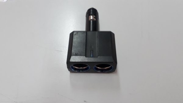 SOCKET ช่องต่อแยกไฟจากที่จุดบุหรี่ แบบ2ช่อง