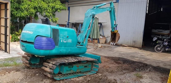 รถขุดKOMATSU PC10-7 แทรคเหล็กตีนเป็ด ช่วงล่างสวย เครืองยนต์โคมัสสุ รุ่น7 ใช้งาน2000ชั่วโมง เก่าญี่ปุ่น สภาพดีพร้อมใช้งาน พร้อมเอกสาร ราคา250,000บาท รับรองคุณภาพ สนใจติดต่อ โทร 081-8416818 ,083-4355829 #KPGแทรคเตอร์ หรือติดต่อสอบถามได้ที่  กดไปที่ลิ้ง