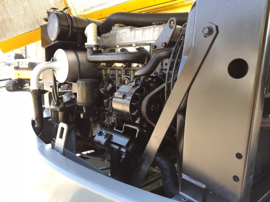 รถขุด IHI IS40GX-3 มือสอง นำเข้าจากญี่ปุ่น ทำสีใหม่ พร้อมใช้งาน