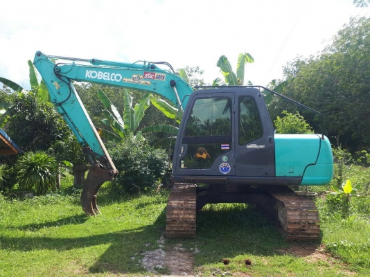 ขายรถแบคโฮ KOBELCO SK100-V SUPER เอกสารอินวอย ราคา 600000