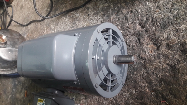 ขาย !! มอเตอร์.มิตซู.ขนาด1แรง220v.สภาพ.พร้อมใช้งาน ขาย !! มอเตอร์.มิตซู.ขนาด1แรง220v.สภาพ.พร้อมใช้งาน