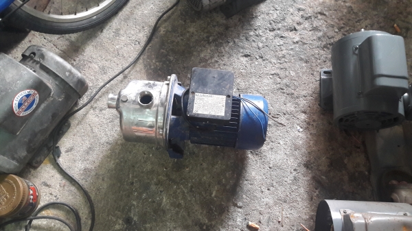 ขาย !! ปั้มน้ำหอยโข่ง.MARQUIS.ขนาด1แรง220v.หน้าเลต.พร้อมใช้งาน ขาย !! ปั้มน้ำหอยโข่ง.MARQUIS.ขนาด1แรง220v.หน้าเลต.พร้อมใช้งาน