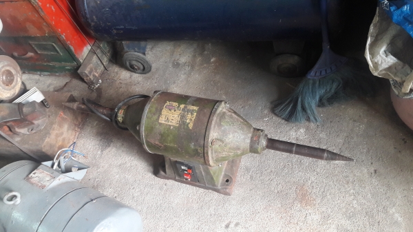 ขาย !! มอเตอร์เจียตั้งโต๊ะ.MISURY.ขนาด1แรง220v.ของusa. พร้อมใช้งาน ขาย !! มอเตอร์เจียตั้งโต๊ะ.MISURY.ขนาด1แรง220v.ของusa. พร้อมใช้งาน