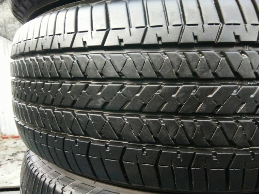 ขายยาง 255/60R18 บริดจสโตน ปลายปี17 ดอกยางเต็มสวยไม่ร้าวไม่กินข้างไม่มีปะใช้งานน้อยมาก ชุดละ 7900 บา