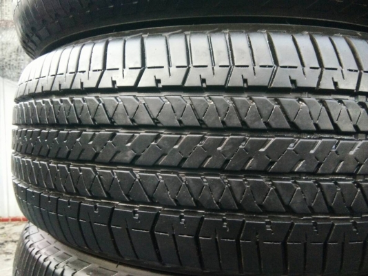 ขายยาง 255/60R18 บริดจสโตน ปลายปี17 ดอกยางเต็มสวยไม่ร้าวไม่กินข้างไม่มีปะใช้งานน้อยมาก ชุดละ 7900 บา