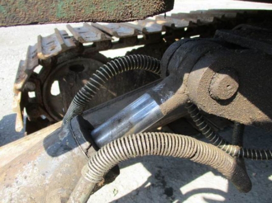 รถขุด MINI. EXCAVATOR KOMATSU PC30FR-1 /คอนโทรลน้ำมัน /ปั๊มนิ้ว/แทรคเหล็ก /พร้อมใช้งาน /ราคาเพียง 220,000 บาท