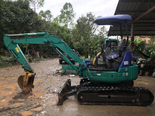 ขายรถขุดkomatsu pc35Mr-1