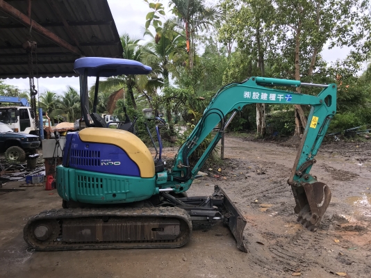 ขายรถขุดkomatsu pc30mrx-1