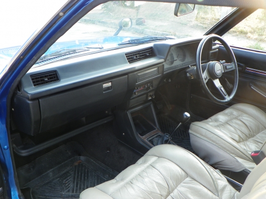 ลดราคาขายด่วนๆ Retro Car DATSAN KPB310 ท้ายลาด สภาพสวยจริง