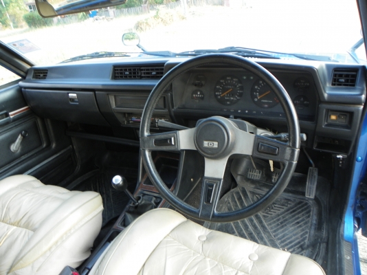 ลดราคาขายด่วนๆ Retro Car DATSAN KPB310 ท้ายลาด สภาพสวยจริง