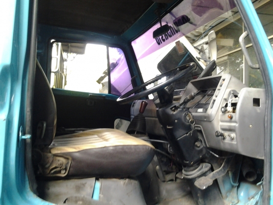 รถดัมพ์ ยี่ห้อฮีโน่ รุ่น FB112A เป็นดัมพ์ 5 คิว รถดัมพ์ ยี่ห้อฮีโน่ รุ่น FB112A เป็นดัมพ์ 5 คิว