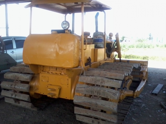 แทรกเตอร์แคท D4D เครื่องฝาบางระบบเกียร์เครื่องดีแน่นสตาจติดง่ายโว่ดี ใบสวยระบบบเลี้ยวใช้งานได้ปกติ  ได้อ็อกเพิ่มเติมขาคอเลียให้แน่นหนาเพิ่มเติม ตามรุปประกอบสงวนราคาบันฑัตฐานผลสมควรอยู่ที่ 380000 เห็นสมควรตอบรับราคาได้ยอมรับทุกเบอร์ในเวลาที่ซื้อขายได้ 6โมง