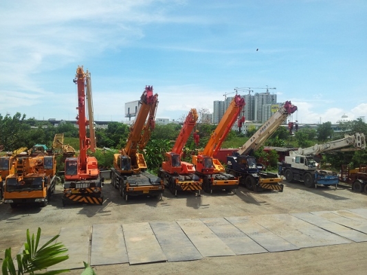 > > > จำหน่าย รถเครน รถขุด ZOOMLION < < <