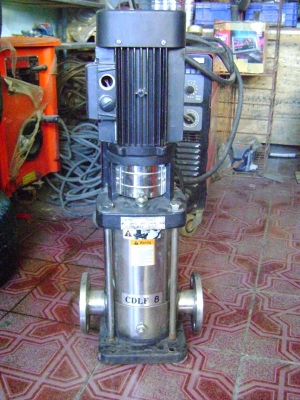 ขายปั๊มน้ำหลายใบพัด แรงส่งสูง