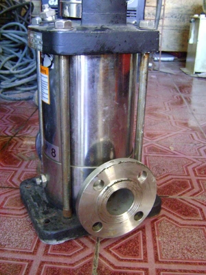 ขายปั๊มน้ำหลายใบพัด แรงส่งสูง