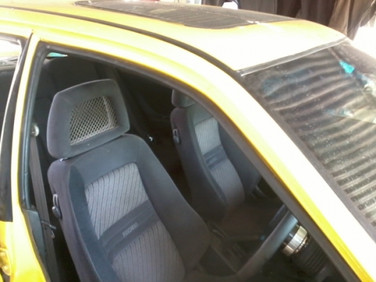 รถเก๋งอีโว 3