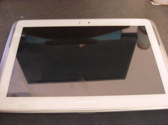 ขาย samsung galaxy 10.1 note 16G สีขาว สภาพ 98\%