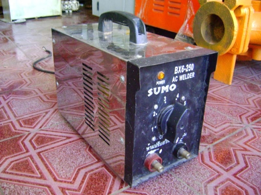 ตู้เชื่อมกระเป๋าหิ้ว SUMO