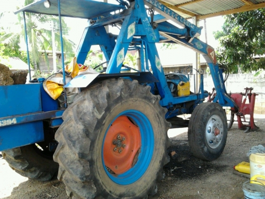 FORD 5500 T2 รถคีบอ้อย ตัวคีบของ อ.เกษตรรุ่งเรือง แบบคานเดี่ยวสภาพดีพร้อมใช้งานได้เลยครับ เครื่องแห้งแรงดี ชุดคานหน้าใหญ่แล้ว ช่วงล่างแน่นยางสภาพดี 60\% พร้อมใช้งาน ราคาต่อรองได้ครับ FORD 5500 T2 รถคีบอ้อย ตัวคีบของ อ.เกษตรรุ่งเรือง แบบคานเดี่ยวสภาพดีพร้อมใช้งานได้เลยครับ เครื่องแห้งแรงดี ชุดคานหน้าใหญ่แล้ว ช่วงล่างแน่นยางสภาพดี 60\% พร้อมใช้งาน ราคาต่อรองได้ครับ