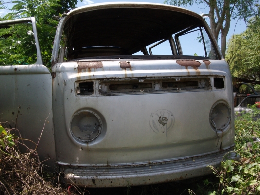 ขายโปรเจ็คหน้า V (ซื้อหนึ่งแถมหนึ่งครับ) พร้อมตู้แตงโมช่วงล่างดีด้านหน้าเป็นดิสแล้วครับพร้อมเอาไปขึ้นหน้าวีครับขายตามสภาพนะ