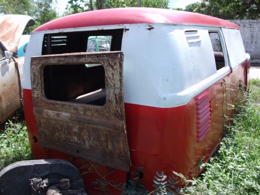 ขายโปรเจ็คหน้า V (ซื้อหนึ่งแถมหนึ่งครับ) พร้อมตู้แตงโมช่วงล่างดีด้านหน้าเป็นดิสแล้วครับพร้อมเอาไปขึ้นหน้าวีครับขายตามสภาพนะ