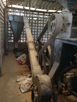 ขายเครื่องสีข้าวขาว ด่วน!!!!! ขายเครื่องสีข้าวขาว ด่วน!!!!!