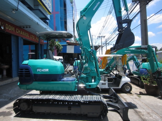 ขาย รถขุด KOMATSU รุ่น PC45R-8- แทร็กเหล็ก มือสองญี่ปุ่น ขาย รถขุด KOMATSU รุ่น PC45R-8- แทร็กเหล็ก มือสองญี่ปุ่น