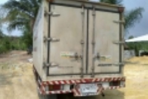 ISUZU 6 ล้อ NPR 115 (รถห้างแท้) ปี 33 ยางดี คลัซซีสวยมาก หัว+ซัซซี รถถอดตู้ออกแล้ว  400,000