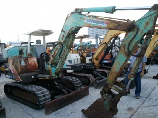 ขายรถขุด YANMAR YB451UZ-2 รถนอกแท้ เทียบเท่า PC 45 ขายรถขุด YANMAR YB451UZ-2 รถนอกแท้ เทียบเท่า PC 45