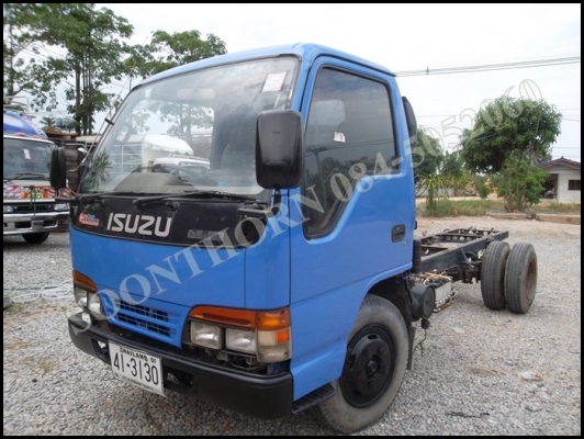 ขายด่วน รถบรรทุก 6 ล้อ ISUZU NKR 120 แรง รถห้างแท้ ปึ 40 รถสวยพร้อมใช้งาน ราคาสุดคุ้ม