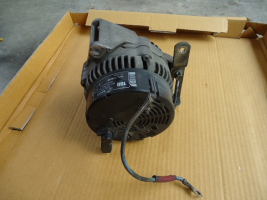 ขายไดชาร์ทสำหรับรถเก๋ง VOLVO ครับ สภาพดี ครับ ราคา 2,600.-