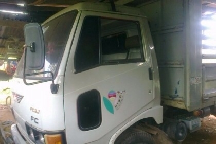 ***ขายแล้วครับขอบคุณ Truck2hand ขาย***ดาวน์ เปลี่ยนสัญญา 6ล้อดั๊มเกษตร HINO FB113 เครื่องเดิม WO4D 117แรง แห้งดี ไม่เยิ้ม เกียร์เดิม ช่วงล่างใหญ่Fหน้า-หลัง คัสซีสวย ไม่ผุไม่บวม กระบะเหล็กเกษตรสวยไม่หักไม่ผุ ยาง8.25ดี6เส้น หัวบางภายในสวยคอนโซลครบ พ.พาวเวอร