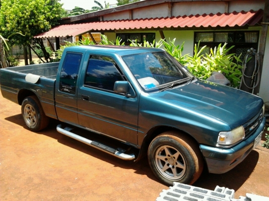 ISUZU TFR มังกรทอง SPACE CAB 2.5 MT ปี 96 รถสวยบางเดิมๆ เครื่องแห้งแรงดีไม่มีเยิ้ม ภายในเก๋งคอนโซลสวยไม่ผุ แอร์เย็นฉ่ำ กระบะไม่มีผุ คัชซีสวยไม่มีดาม ล้อแม็กลายสวย ยางสภาพดี 70\% พร้อมใช้งาน เอกสารทะเบียนภาษีครบพร้อมโอน ราคาต่อรองได้ครับ