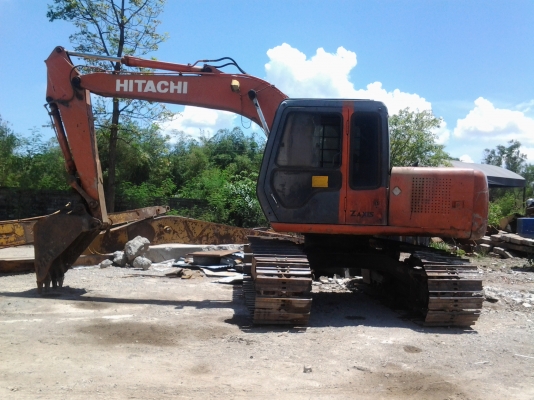 ขายแม็กโฮฮิตาชิEX .3รถสวยพร้อมใช้ราคา430000