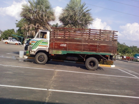 ขาย HINO KM 310 ยาว 4.30 เครื่องยนต์  90 แรงม้า