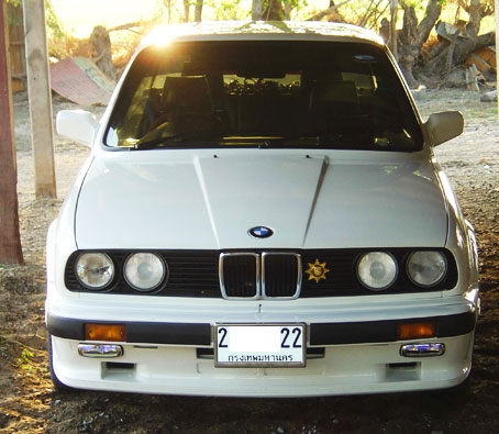 ขาย e30 เครื่อง 1800cc auto รถดี สภาพเรียบร้อย ใช้งานดี ทางไกลได้ ทางใกล้ดี