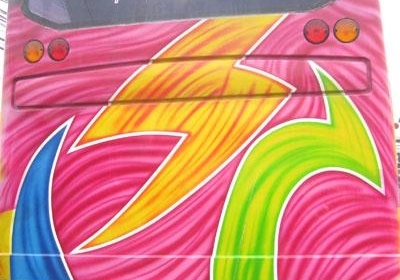 ขายด่วนรถทัวร์ Benz หกล้อ ยาว 12 m 48 ที่นั่ง มีสองคันครับ พร้อมใช้ Tel.088-4501277