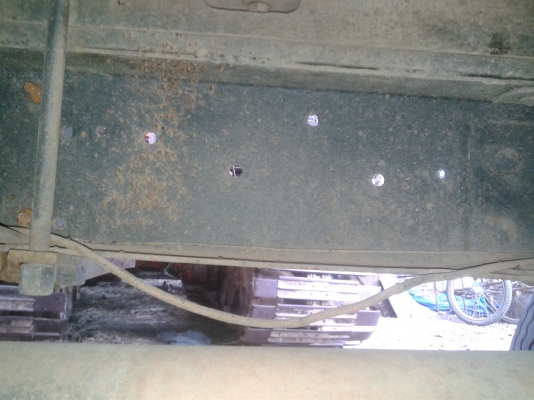 ขาย 6ล้อ HINO FB112 (WO4D)117 แรงคัซซีสวยมาก สวยตลอดเส้น ไม่ผุ ไม่ดาม เครื่องดี แรง พวงมาลัยพาวเวอร์ ขาย 6ล้อ HINO FB112 (WO4D)117 แรงคัซซีสวยมาก สวยตลอดเส้น ไม่ผุ ไม่ดาม เครื่องดี แรง พวงมาลัยพาวเวอร์