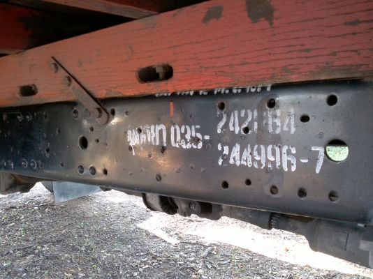 NPR 120  ฝาขาว ปี 43  ช่วงล่างใหญ่  F-หน้า  F - หลัง