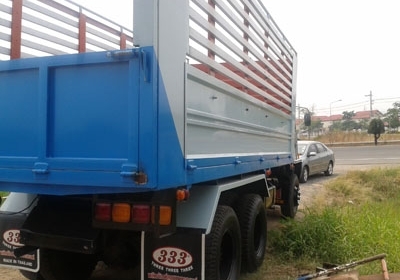 ขาย Isuzu FXZ สิบล้อสองเพลาดั้มพ์ เครื่อง 240 แรง สวยพร้อมใช้ โทร 088-4501277 ขาย Isuzu FXZ สิบล้อสองเพลาดั้มพ์ เครื่อง 240 แรง สวยพร้อมใช้ โทร 088-4501277