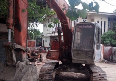 ขายแบ็คโฮ Hitachi EX120-2 เปลี่ยนระบบทุกอย่างเหมือนรุ่น 1 มีทะเบียน โทร 088-4501277 ขายแบ็คโฮ Hitachi EX120-2 เปลี่ยนระบบทุกอย่างเหมือนรุ่น 1 มีทะเบียน โทร 088-4501277