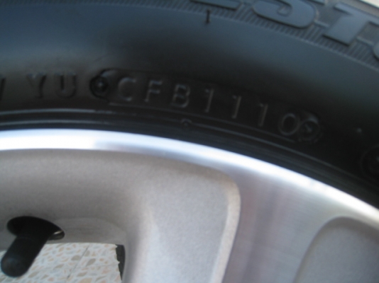 ขายล้อแม็กเดิม Honda city 15"x6" et 53 4 รู100 +ยางปี 10 (081-3747940)