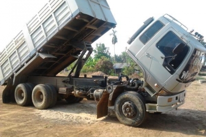 ขาย Hino 3H สองเพาดั้มพ์ ห้างเดิมเพิ่มโบ เจ้าของขายเองรถสวยพร้อมใช้ โทร 088-4501277