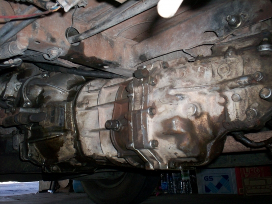 ขายเกียร์ธรรมดา รถตู้D4D 12,000บาท