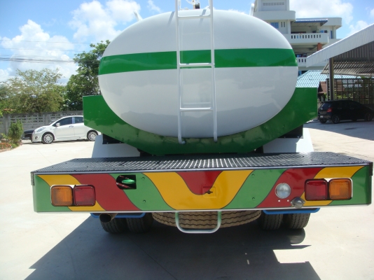 ISUZU FTR เครื่อง 195 แรง แท้งค์น้ำ 6,000 ลิตร